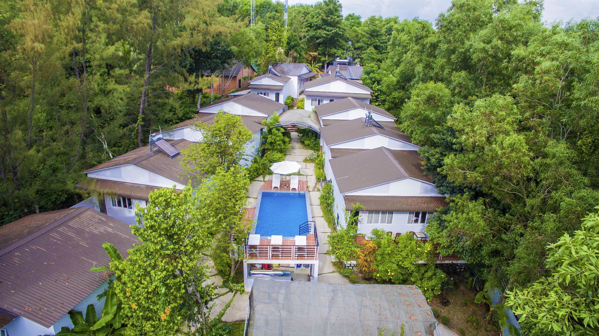Hanh Ngoc Resort Дуонг-Донг Экстерьер фото